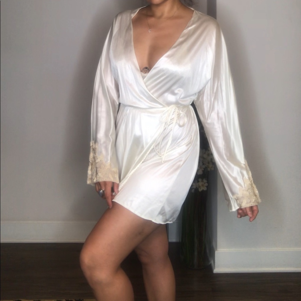 Vintage silk robe. Made in the 1980s